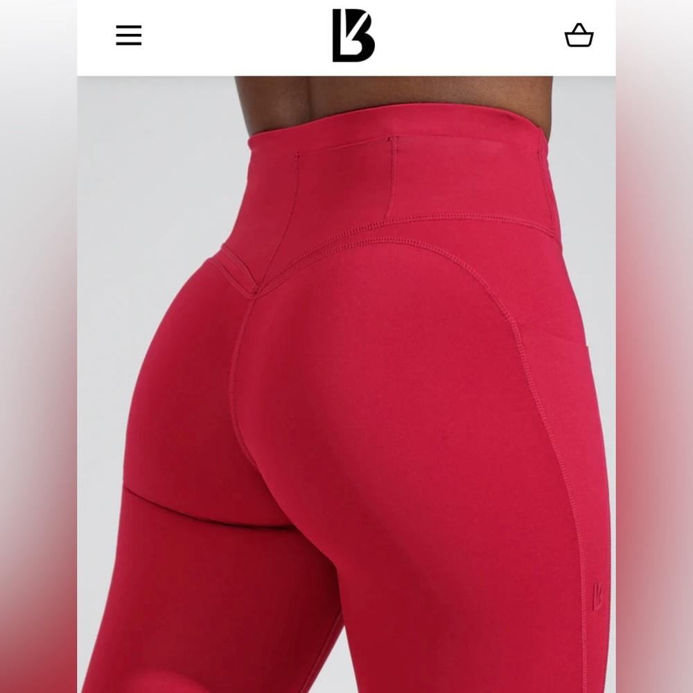 Women’s buff bunny leggings. Medium. Red.